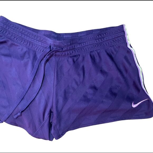 Nike Purple Performance Athletic Shorts - Picture 1 of 6